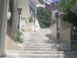 Eine Treppe in der Altsatdt von Agia Galini